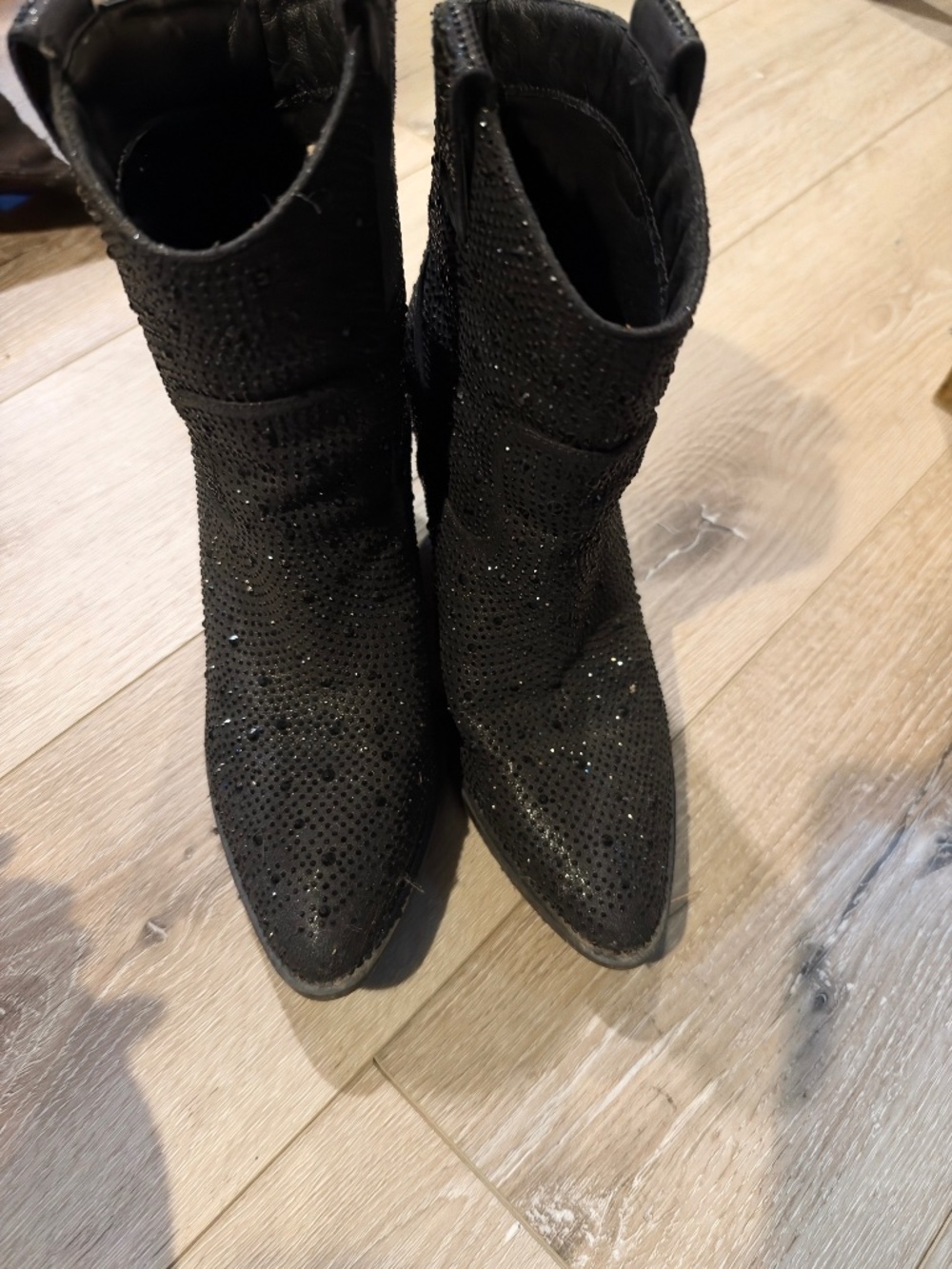 Women’s dress boots